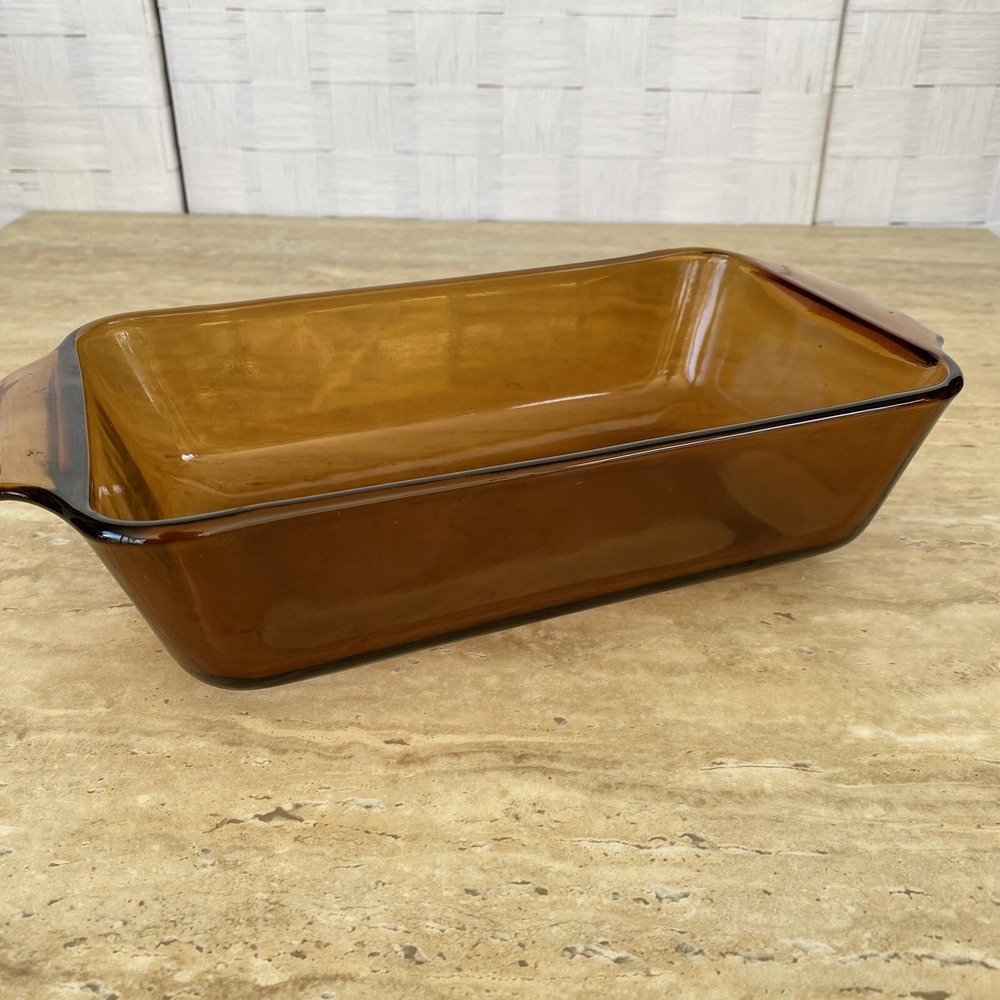 Anchor Hocking Fire King Loaf Pan Amber Glass 1 Qt w/ Wicker Basket Vintage MCM - Picture 7 of 9